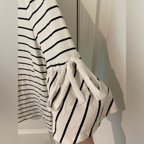 WHBM Black and White stripped blouse with bell sleeves - Picture 2 of 4